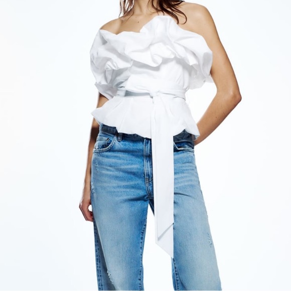 Voluminous Poplin Top - Picture 3 of 3